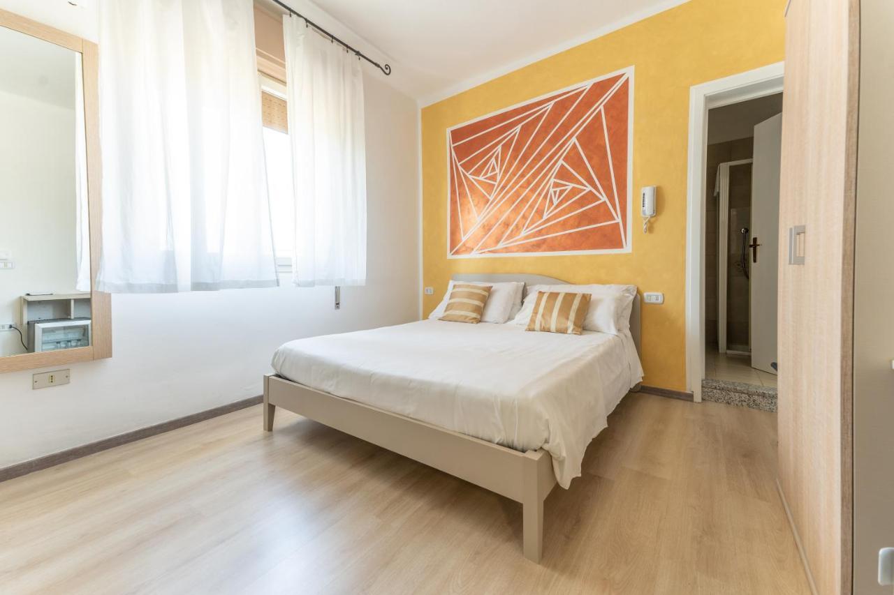 Hotel Benaco Mavras Пескиера дел Гарда Екстериор снимка