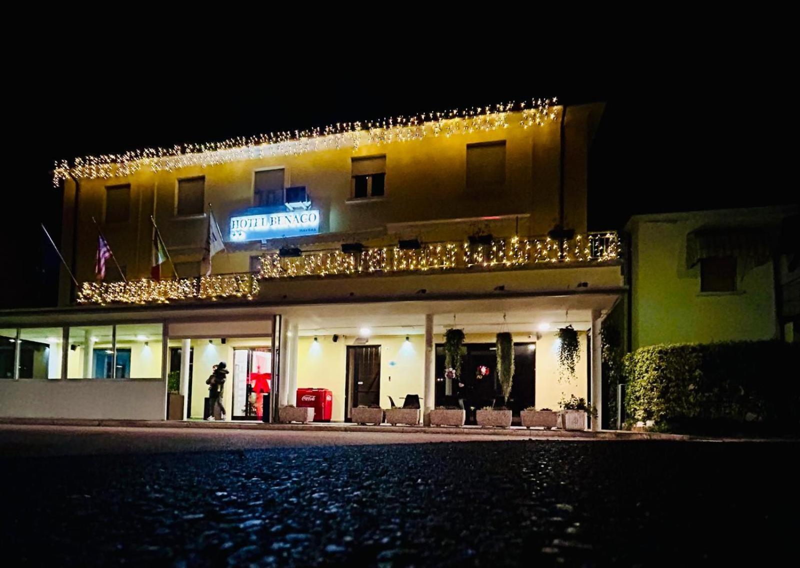 Hotel Benaco Mavras Пескиера дел Гарда Екстериор снимка