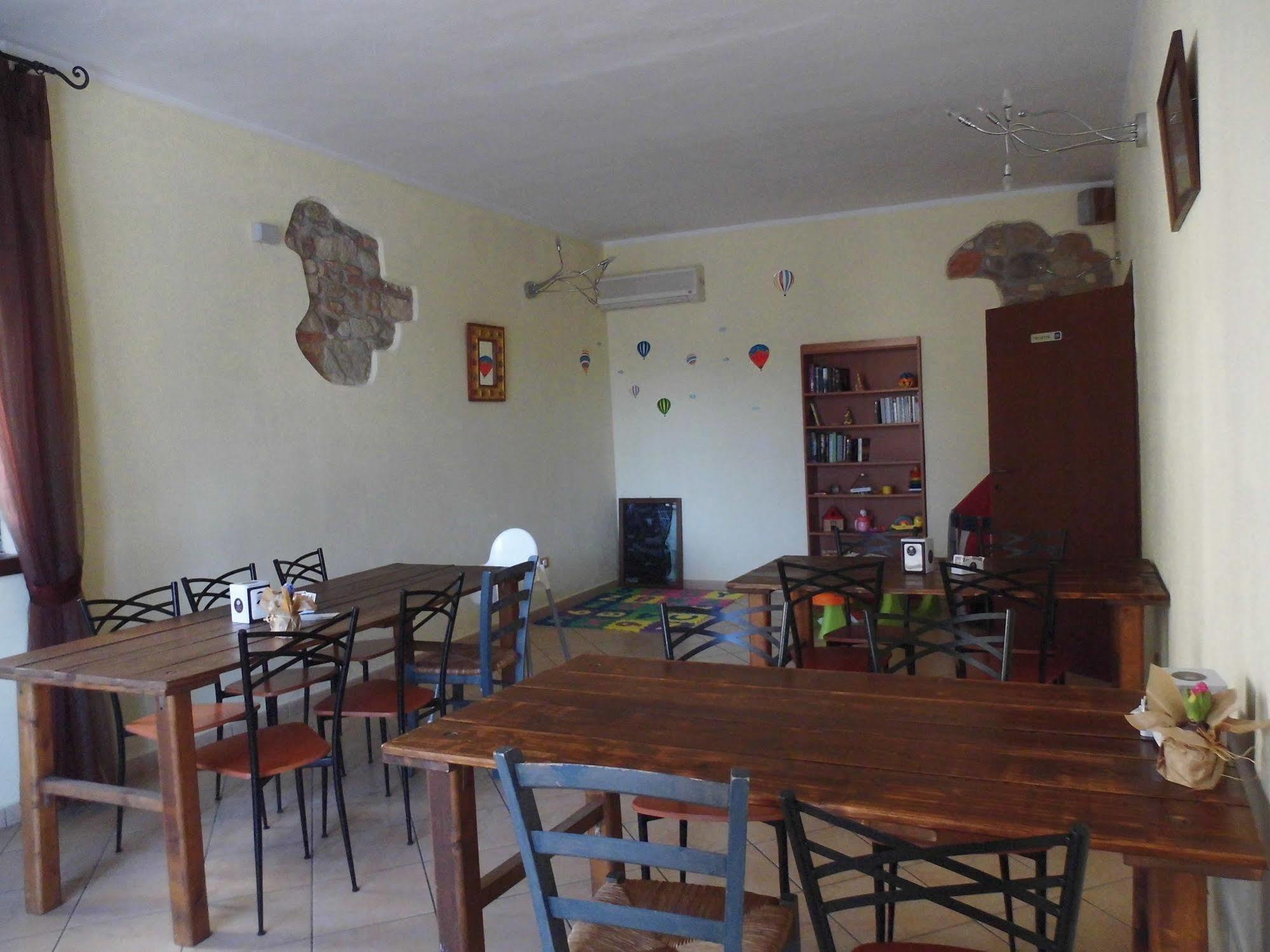 Hotel Benaco Mavras Пескиера дел Гарда Екстериор снимка