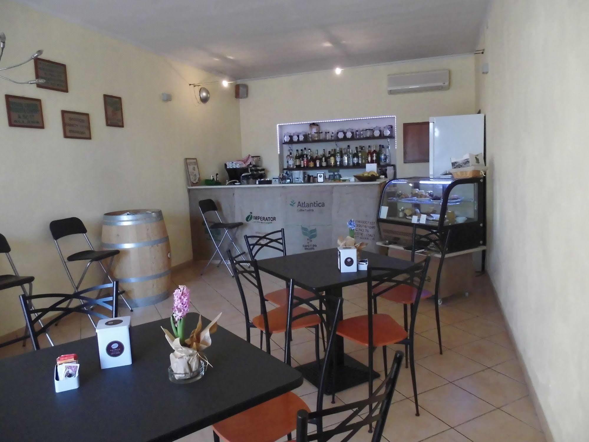 Hotel Benaco Mavras Пескиера дел Гарда Екстериор снимка